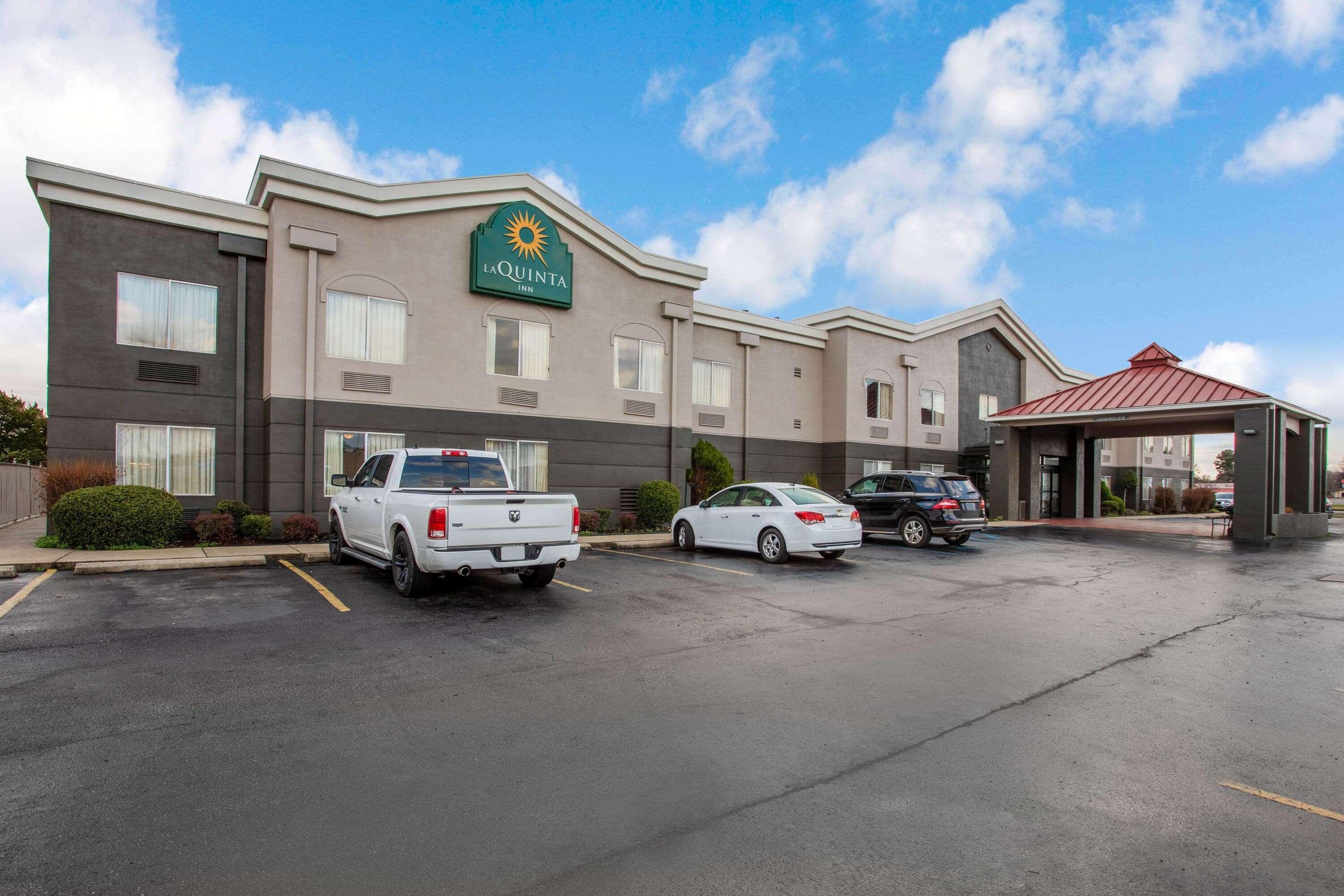 La Quinta Inn by Wyndham Decatur Alabama Bagian luar foto