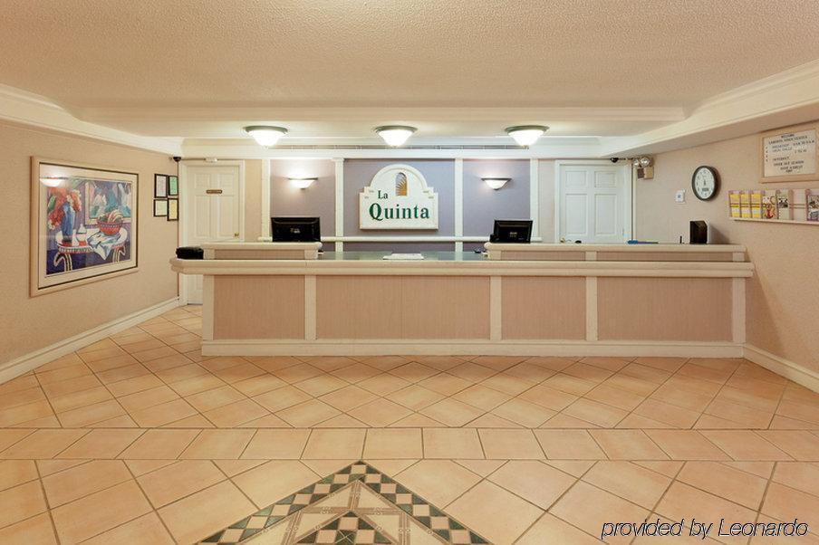 La Quinta Inn by Wyndham Decatur Alabama Bagian luar foto