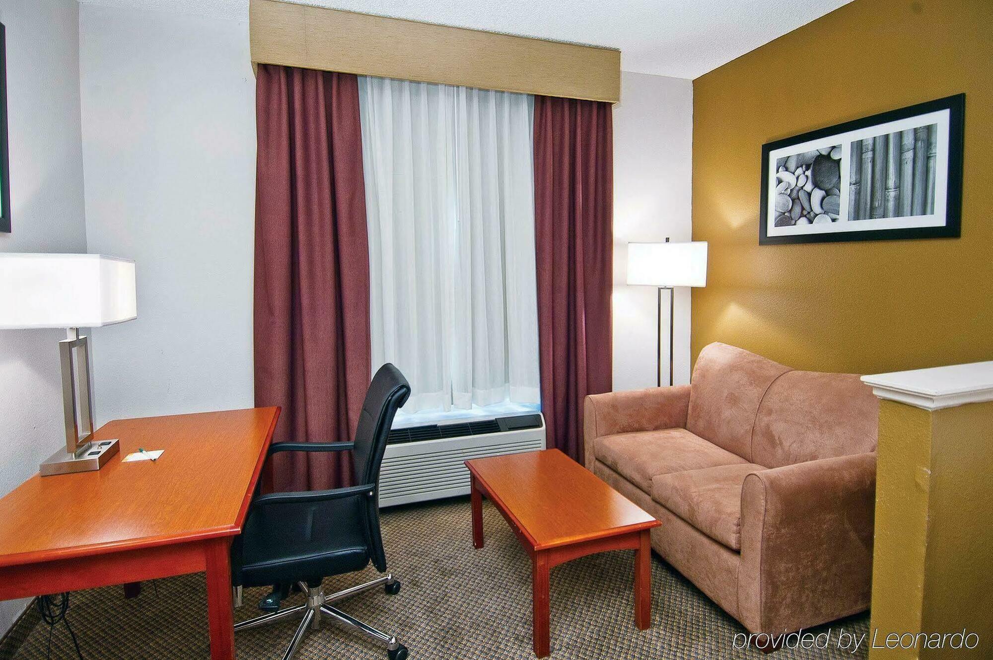 La Quinta Inn by Wyndham Decatur Alabama Ruang foto